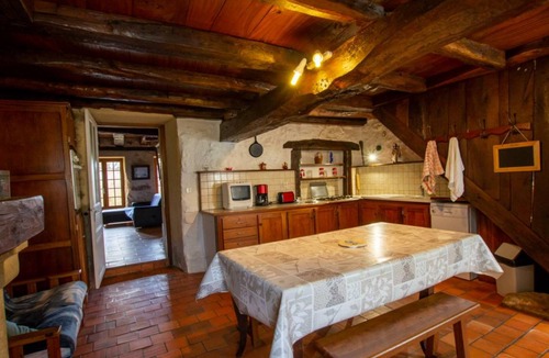 Saint-Front-la-Riviere Cottage | 100 m² Cabin ∙ 2 bedrooms ∙ 6 guests