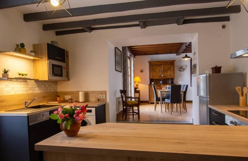 Saint-Front-la-Riviere House | 100 m² Gîte ∙ 3 bedrooms ∙ 6 guests