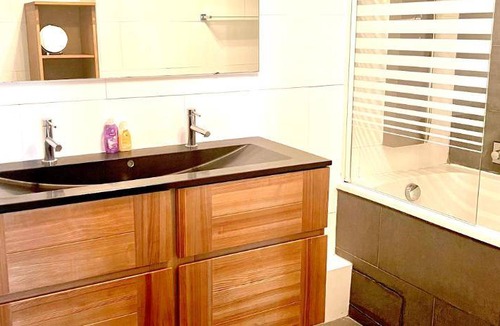 Le Bouscat Apartment | 100 m² Apartment ∙ 2 bedrooms ∙ 6 guests