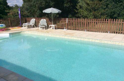 Saint-Fraigne Bed & Breakfast | 100 m² Bed and breakfast ∙ 3 bedrooms ∙ 6 guests