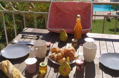 Castels Bed & Breakfast | 100 m² Bed and breakfast ∙ 2 guests