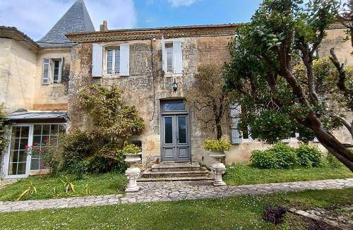 Blaye Bed & Breakfast | 100 m² Bed and breakfast ∙ 2 bedrooms ∙ 4 guests