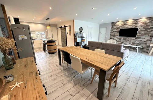 Leon House | 100 m² Gîte ∙ 3 bedrooms ∙ 6 guests