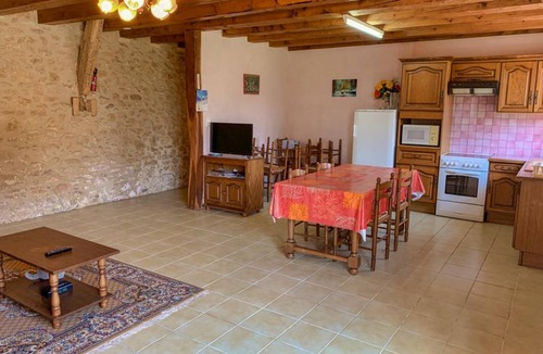 Saint-Chamassy House | 100 m² Gîte ∙ 3 bedrooms ∙ 6 guests
