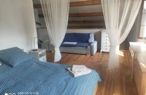Chatain House | 100 m² House ∙ 1 bedroom ∙ 2 guests