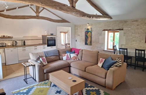Mons House | 100 m² House ∙ 2 bedrooms ∙ 4 guests