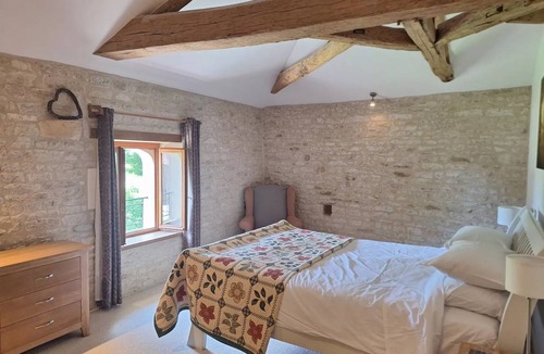 Mons House | 100 m² House ∙ 2 bedrooms ∙ 4 guests