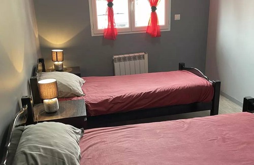 Laruscade House | 100 m² House ∙ 3 bedrooms ∙ 6 guests