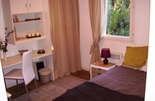 Gareoult House | 100 m² House ∙ 3 bedrooms ∙ 4 guests