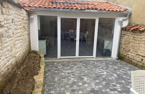 Aulnay House | 100 m² House ∙ 3 bedrooms ∙ 6 guests