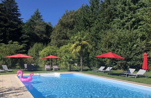 Chalus House | 100 m² House ∙ 3 bedrooms ∙ 6 guests