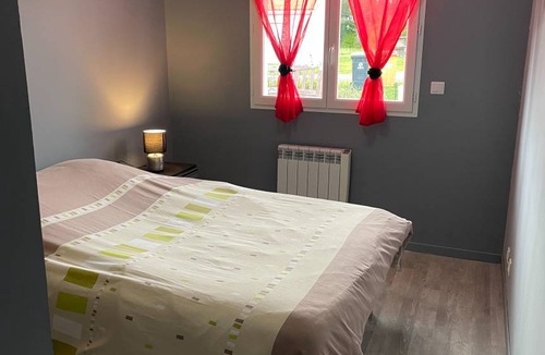 Laruscade House | 100 m² House ∙ 4 bedrooms ∙ 6 guests