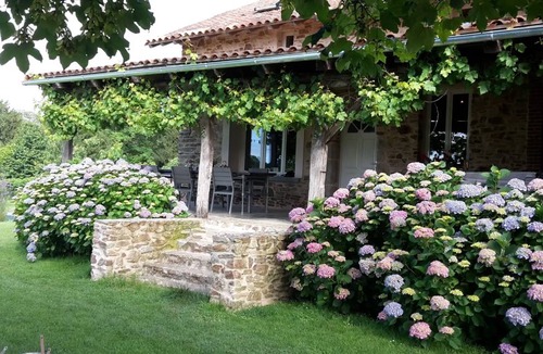Mialet House | 100 m² House ∙ 4 bedrooms ∙ 6 guests
