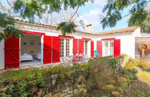 Dolus-d'Oleron House | 100 m² House ∙ 3 bedrooms ∙ 6 guests