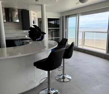Saint-Georges-de-Didonne Apartment | 100m2 de paradis en total vue Mer