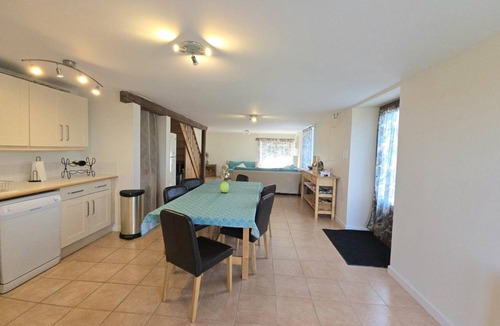 Saint-Meard-de-Drone Cottage | 101 m² Cabin ∙ 3 bedrooms ∙ 6 guests