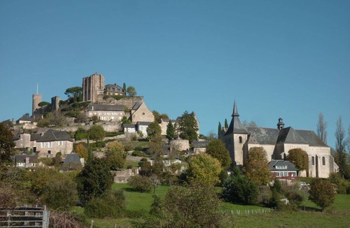 Turenne House | 101 m² Gîte ∙ 3 bedrooms ∙ 6 guests