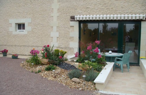 Mouterre-Silly House | 102 m² House ∙ 2 bedrooms ∙ 5 guests