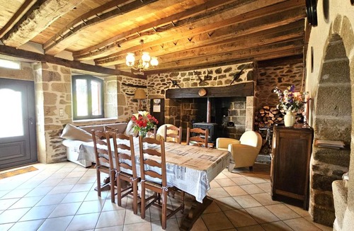 Saint-Martin-la-Meanne House | 104 m² Gîte ∙ 4 bedrooms ∙ 5 guests