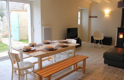 Coulonges Cottage | 105 m² Cabin ∙ 3 bedrooms ∙ 6 guests