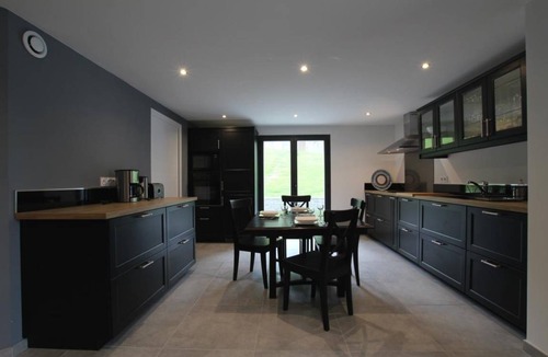Souraide House | 105 m² Gîte ∙ 2 bedrooms ∙ 4 guests