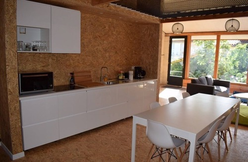 Macau Apartment | 105m2 loft on the road to the prestigious Médoc castles