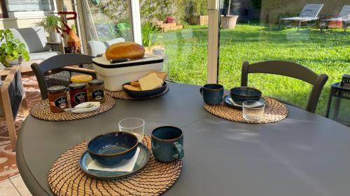 Puilboreau Bed & Breakfast | 11 m² Bed and breakfast ∙ 2 guests