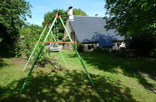 Saint-Cirgues-la-Loutre House | 110 m² Gîte ∙ 3 bedrooms ∙ 6 guests