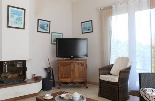 Cheray House | 110 m² House ∙ 3 bedrooms ∙ 7 guests