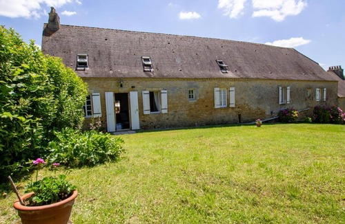 Saint-Avit-Senieur Cottage | 110 m² Cabin ∙ 3 bedrooms ∙ 6 guests