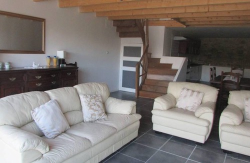 Duil-sur-le-Mignon House | 110 m² House ∙ 4 bedrooms ∙ 8 guests