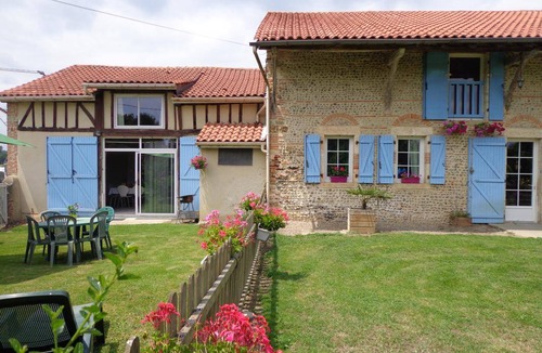 Grenade-sur-l'Adour House | 110 m² Gîte ∙ 2 bedrooms ∙ 5 guests