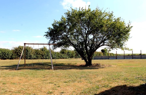 Saint-Jean-de-Sauves House | 110 m² House ∙ 3 bedrooms ∙ 6 guests