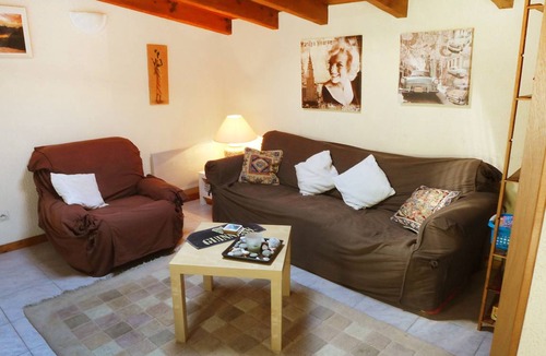 Condeon House | 110 m² House ∙ 3 bedrooms ∙ 6 guests