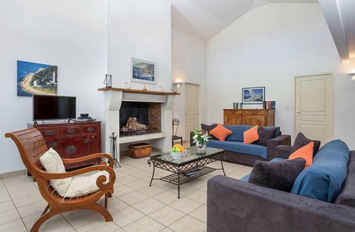 La Flotte House | 110 m² House ∙ 4 bedrooms ∙ 10 guests