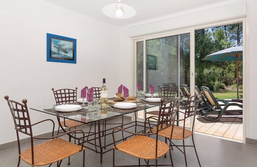La Flotte House | 110 m² House ∙ 4 bedrooms ∙ 10 guests