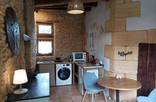 Saint-Cyprien House | 110 m² House ∙ 2 bedrooms ∙ 5 guests