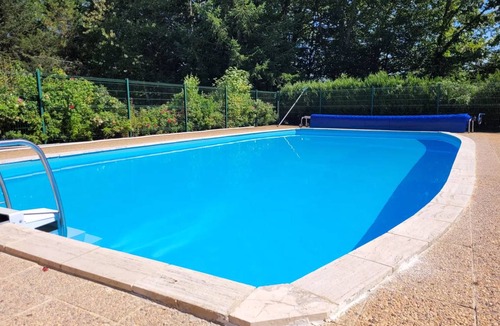 Saint-Saud-Lacoussiere House | 115 m² House ∙ 3 bedrooms ∙ 6 guests
