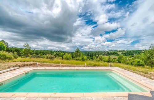 Sainte-Foy-de-Longas House | 115 m² House ∙ 3 bedrooms ∙ 6 guests