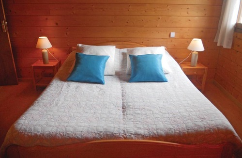 Sceau-Saint-Angel House | 115 m² House ∙ 3 bedrooms ∙ 6 guests