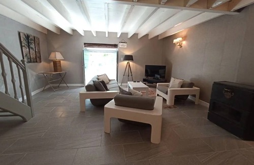 Mialet House | 116 m² House ∙ 3 bedrooms ∙ 6 guests