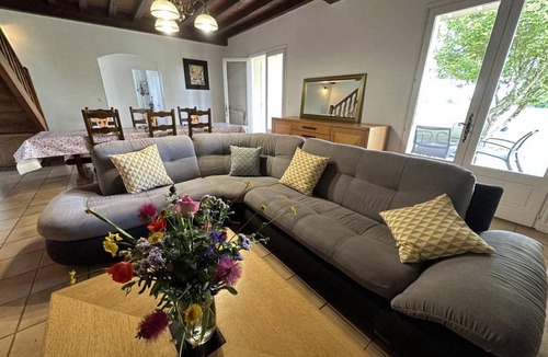 Tartas House | 118 m² Gîte ∙ 3 bedrooms ∙ 6 guests