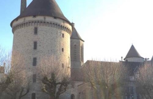 Bourganeuf Bed & Breakfast | 12 m² Bed and breakfast ∙ 1 bedroom ∙ 2 guests