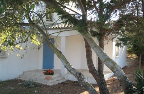 Domino House | 120 m² House ∙ 4 bedrooms ∙ 8 guests