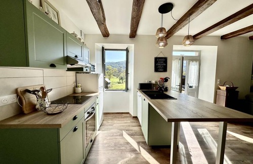 Monceaux-sur-Dordogne House | 120 m² Gîte ∙ 3 bedrooms ∙ 6 guests