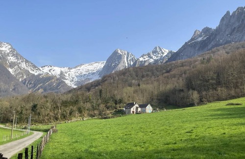 Accous House | 120 m² Gîte ∙ 4 bedrooms ∙ 8 guests
