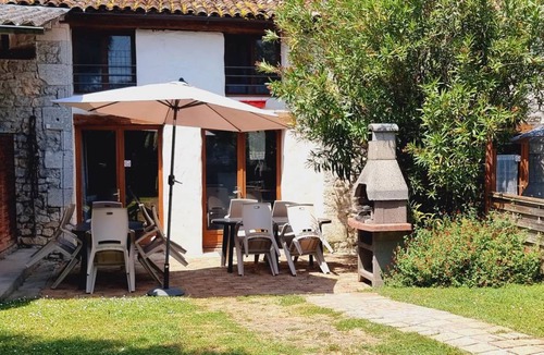 Saint-Just-Luzac House | 120 m² House ∙ 4 bedrooms ∙ 10 guests
