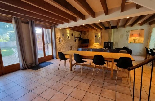 Saint-Just-Luzac House | 120 m² House ∙ 4 bedrooms ∙ 10 guests