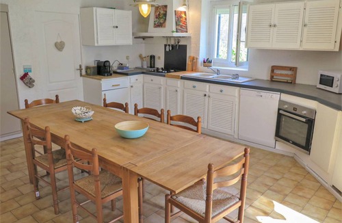 Begadan House | 120 m² House ∙ 1 bedroom ∙ 9 guests
