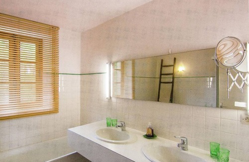 Bouzic House | 120 m² House ∙ 2 bedrooms ∙ 6 guests
